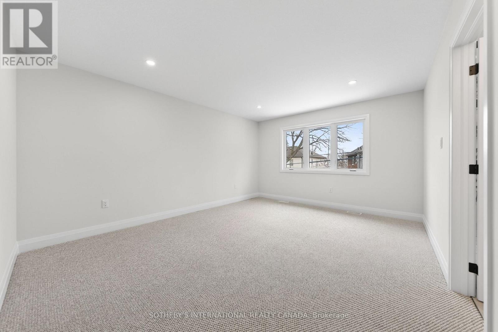 42 Rich Avenue, Cambridge, Ontario  N1R 2A5 - Photo 28 - X12849996