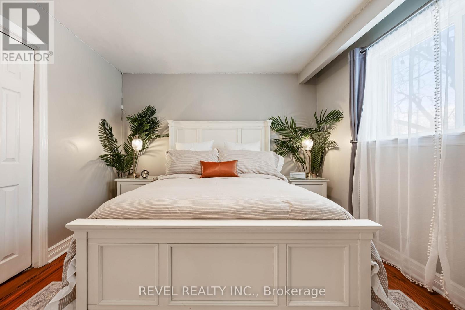 12 Victoria Boulevard, East Garafraxa, Ontario  L9W 7L6 - Photo 16 - X12850056