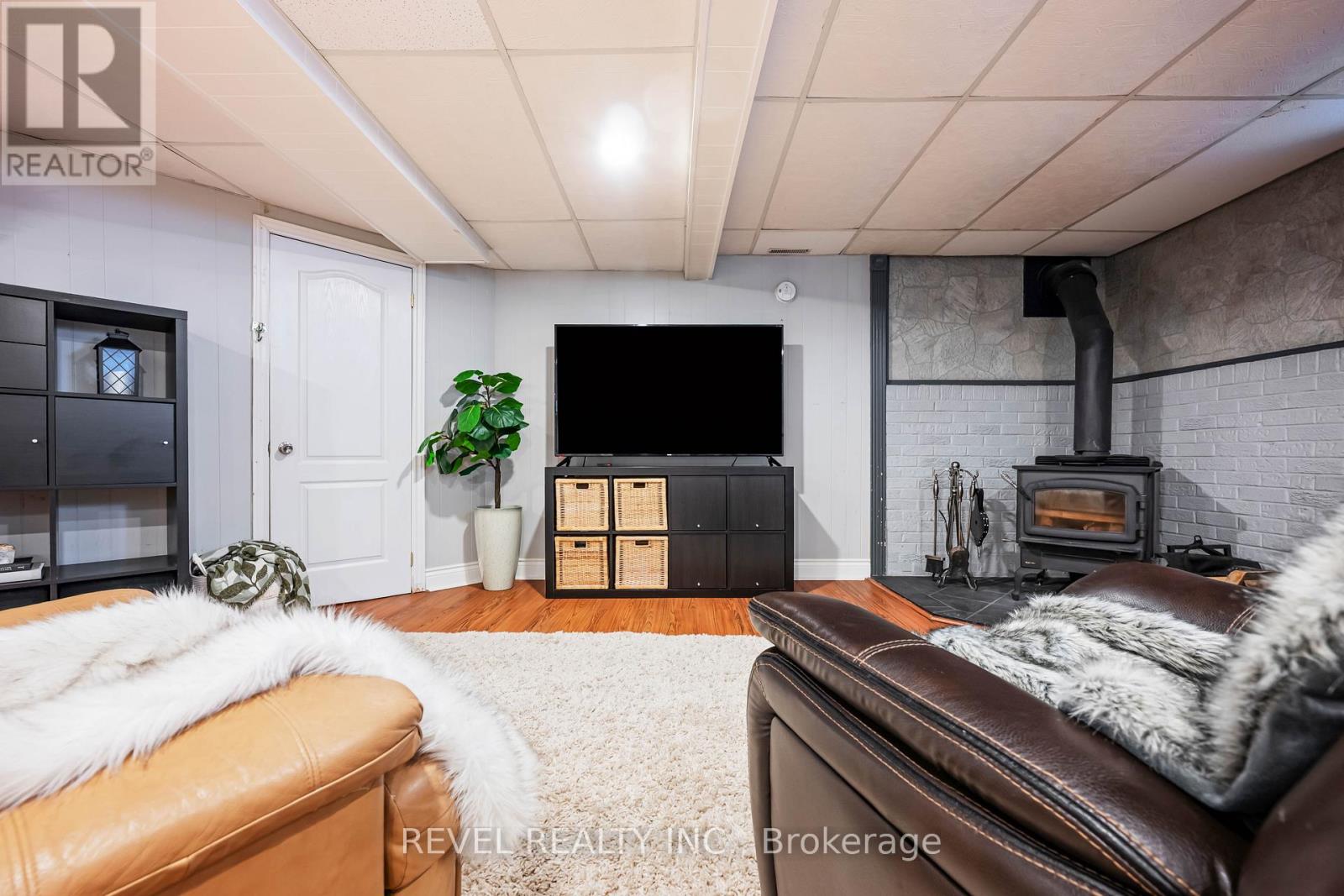 12 Victoria Boulevard, East Garafraxa, Ontario  L9W 7L6 - Photo 27 - X12850056