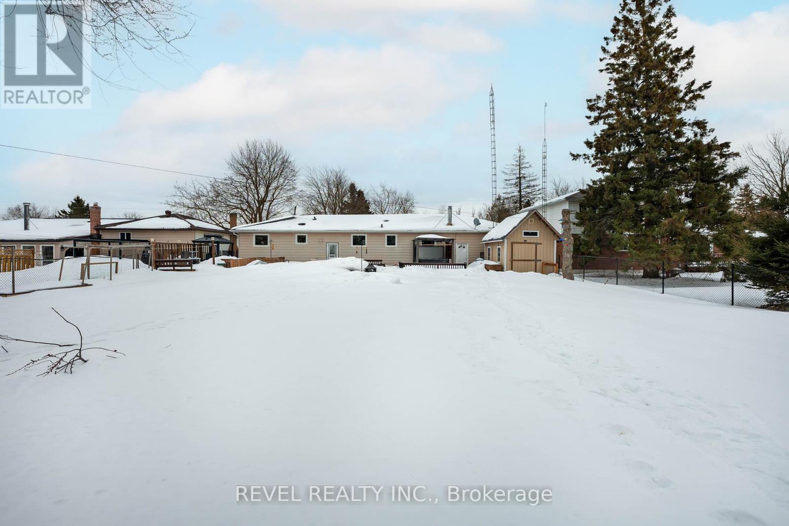 12 Victoria Boulevard, East Garafraxa, Ontario  L9W 7L6 - Photo 31 - X12850056
