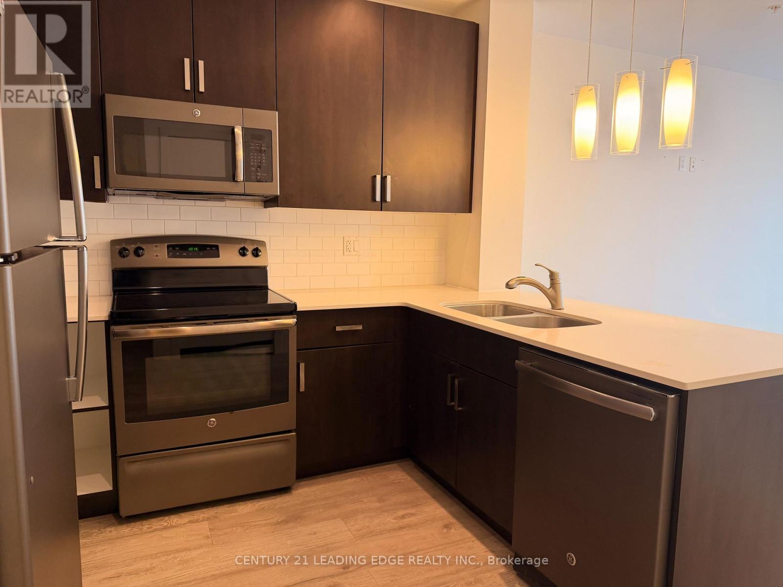 1308 - 1 Victoria Street S, Kitchener, Ontario  N2G 0B5 - Photo 10 - X12850114