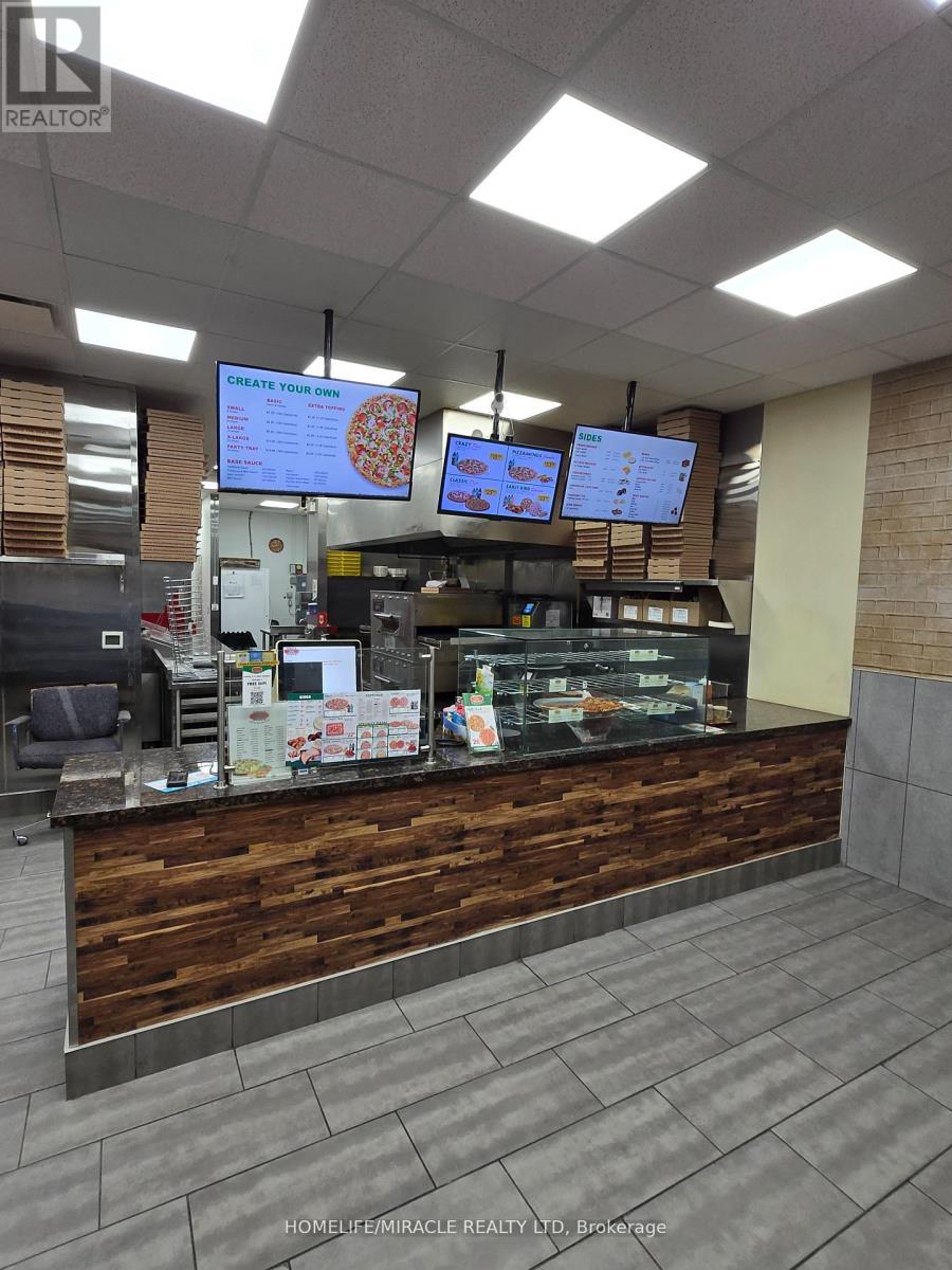 715 Wellington Street W, Guelph, Ontario  N1H 8L8 - Photo 5 - X12850120