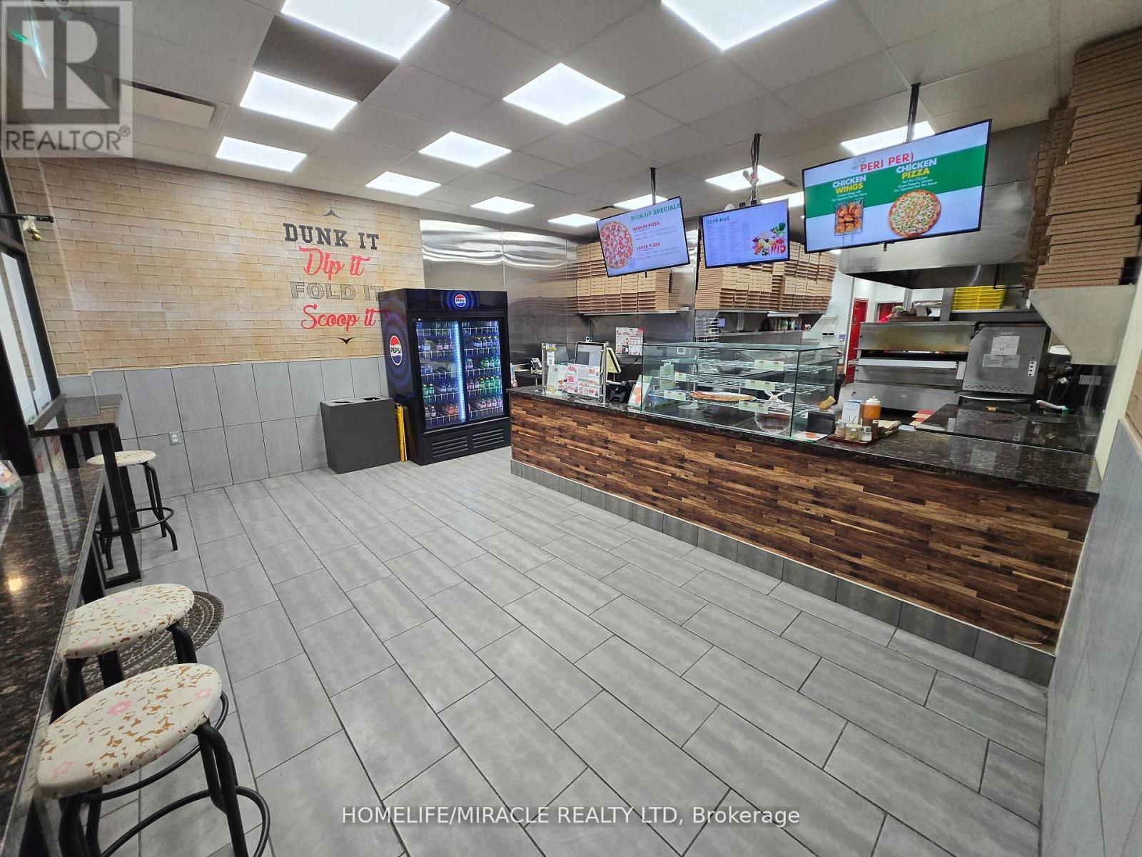 715 Wellington Street W, Guelph, Ontario  N1H 8L8 - Photo 8 - X12850120