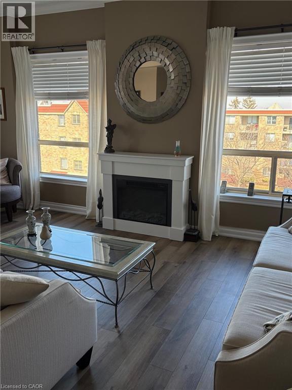 3497 UPPER MIDDLE Road Unit# 402, Burlington, Ontario