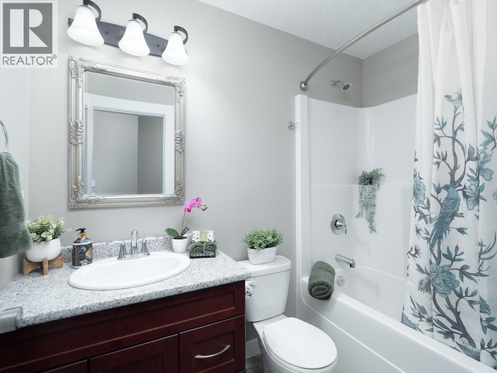 5439 Woodvalley Drive, Prince George, British Columbia  V2K 5A6 - Photo 13 - R3096566