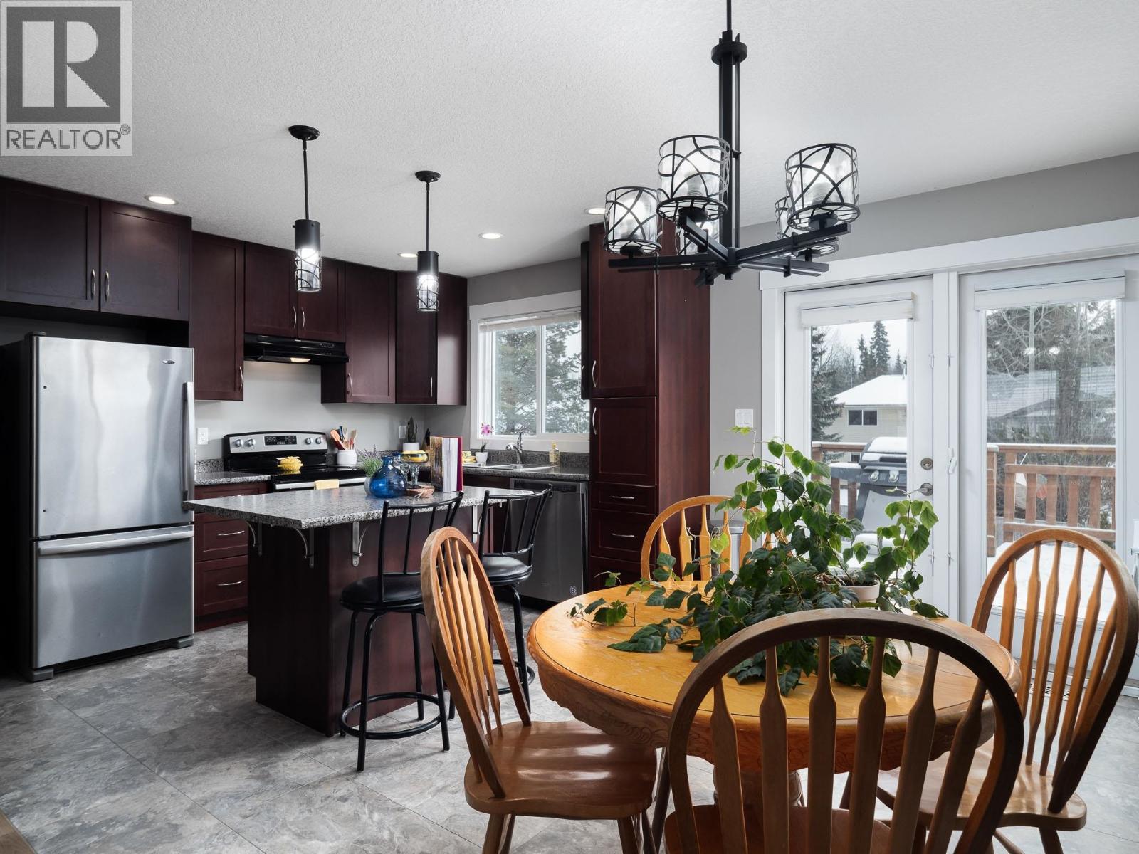 5439 Woodvalley Drive, Prince George, British Columbia  V2K 5A6 - Photo 7 - R3096566