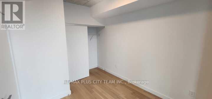 301 - 1720 Bayview Avenue, Toronto, Ontario  M4G 3C4 - Photo 7 - C12846598