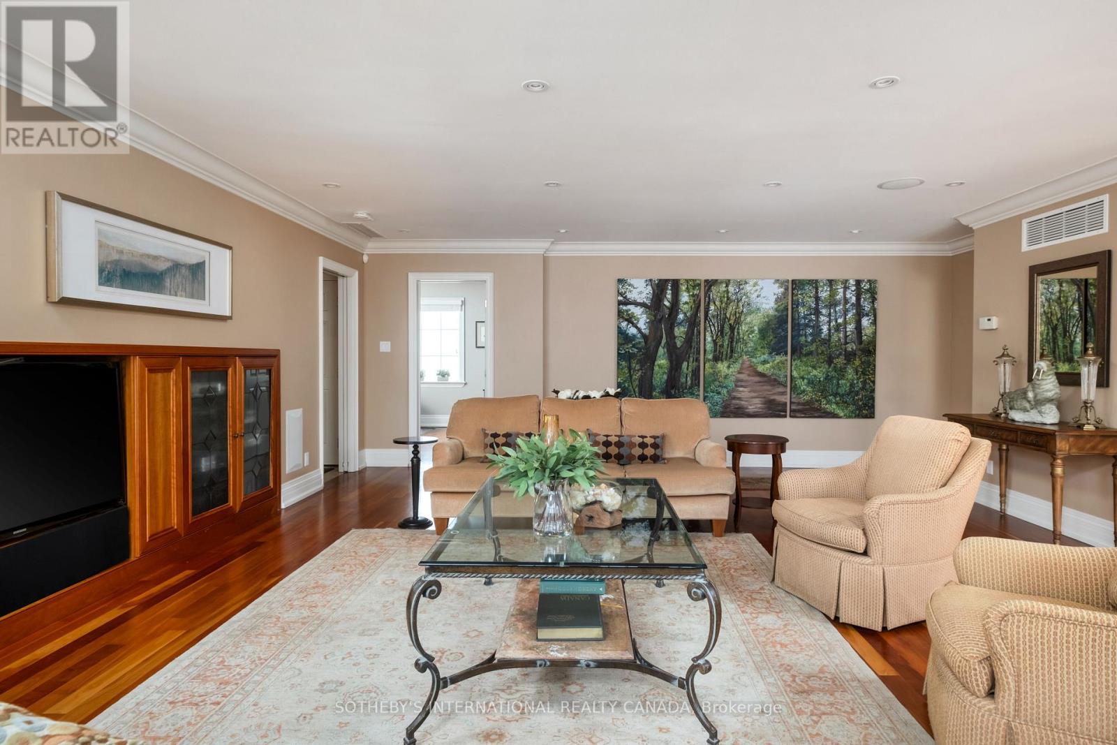 91 Fairway Heights Drive, Markham (Bayview Fairway-Bayview Country Club Estates), Ontario  L3T 3A7 - Photo 11 - N12591880