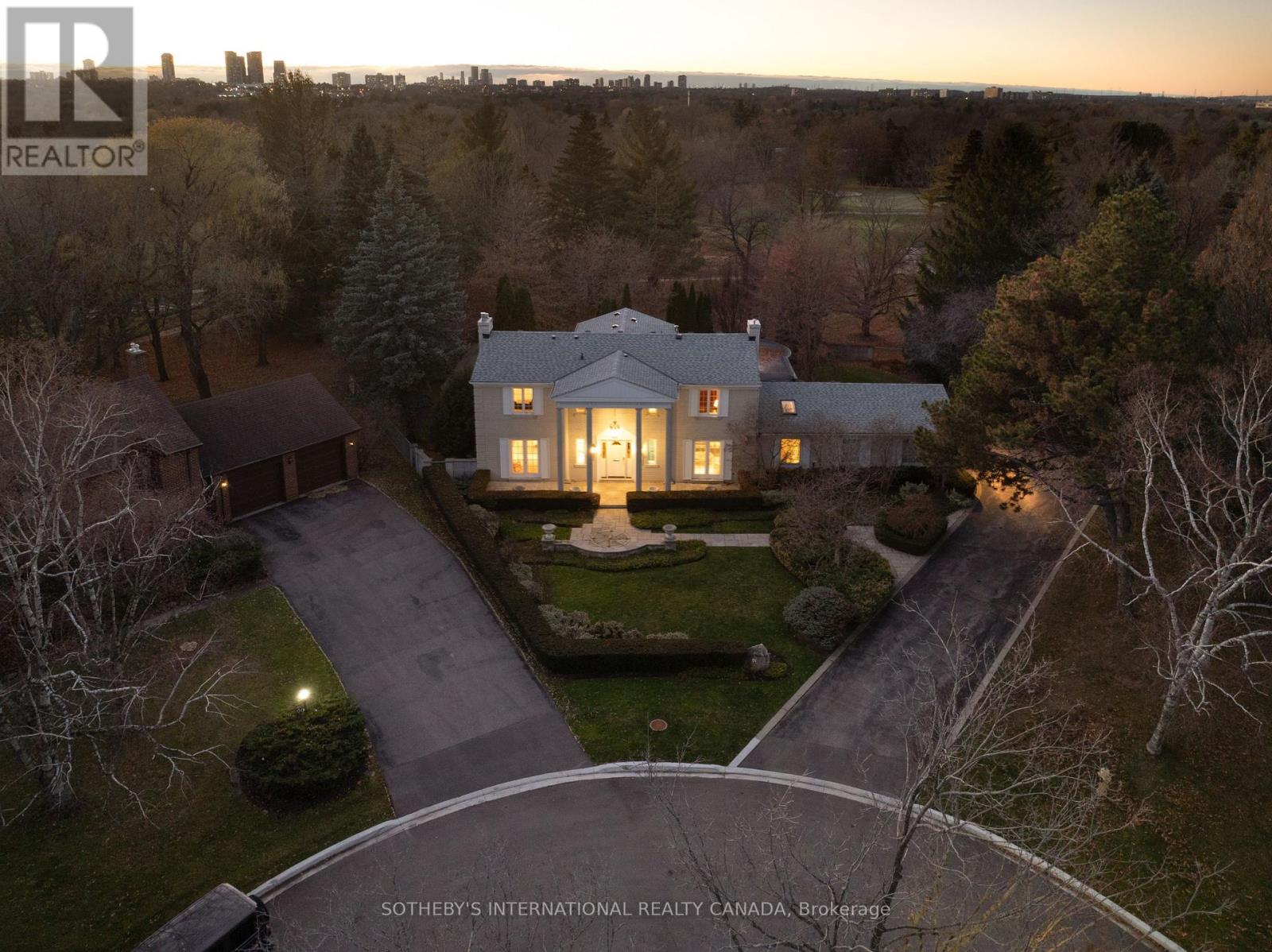 91 Fairway Heights Drive, Markham (Bayview Fairway-Bayview Country Club Estates), Ontario  L3T 3A7 - Photo 43 - N12591880