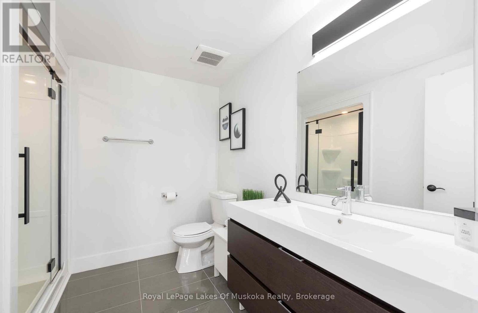 102 - 3 Tree Tops Lane, Huntsville, Ontario  P1H 0B8 - Photo 13 - X12850186