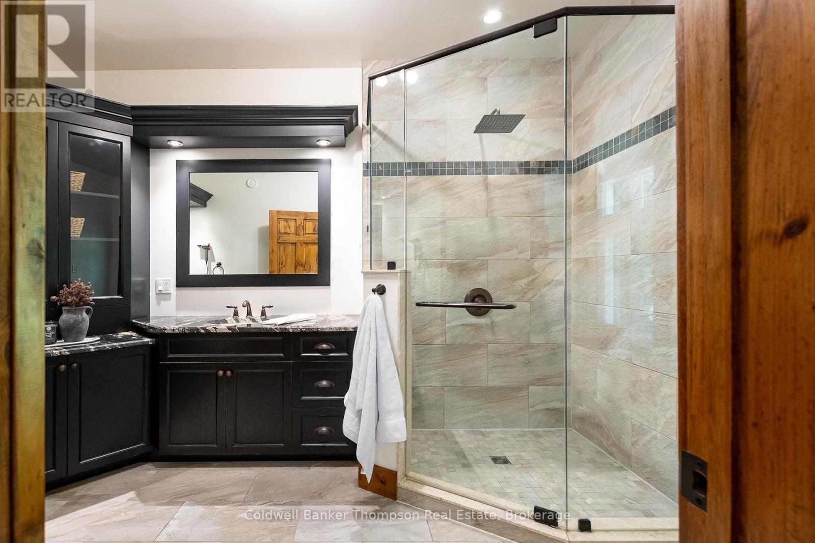 15 Forest Hill Lane, Huntsville, Ontario  P1H 2N5 - Photo 15 - X12850300