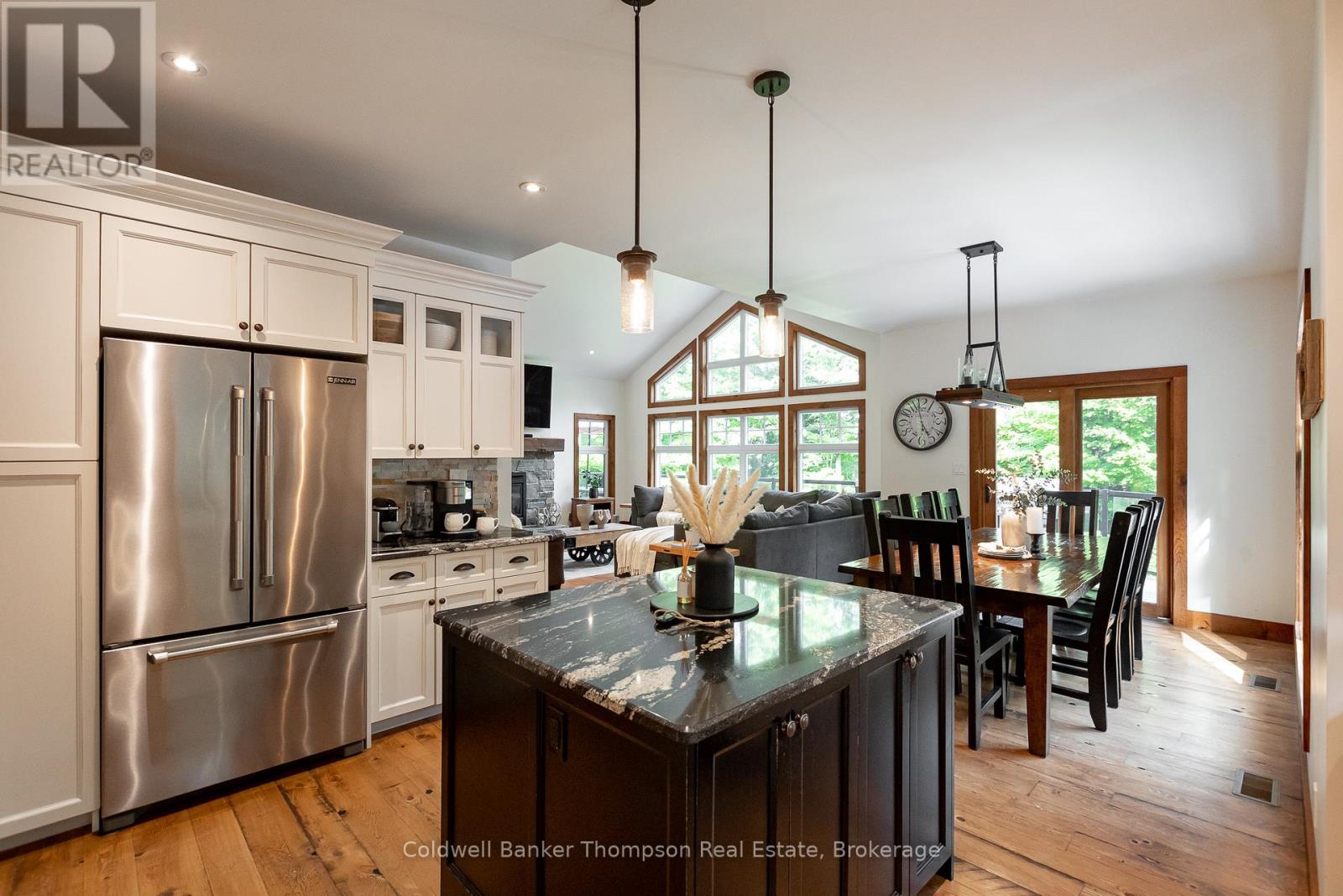 15 Forest Hill Lane, Huntsville, Ontario  P1H 2N5 - Photo 8 - X12850300