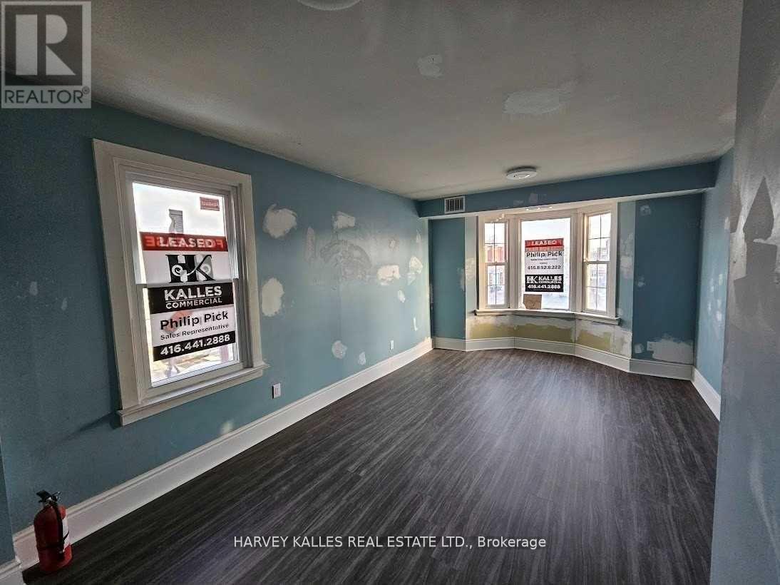 2nd Floor - 1166 St Clair Avenue W, Toronto (Corso Italia-Davenport), Ontario  M6E 1B4 - Photo 5 - W12847586