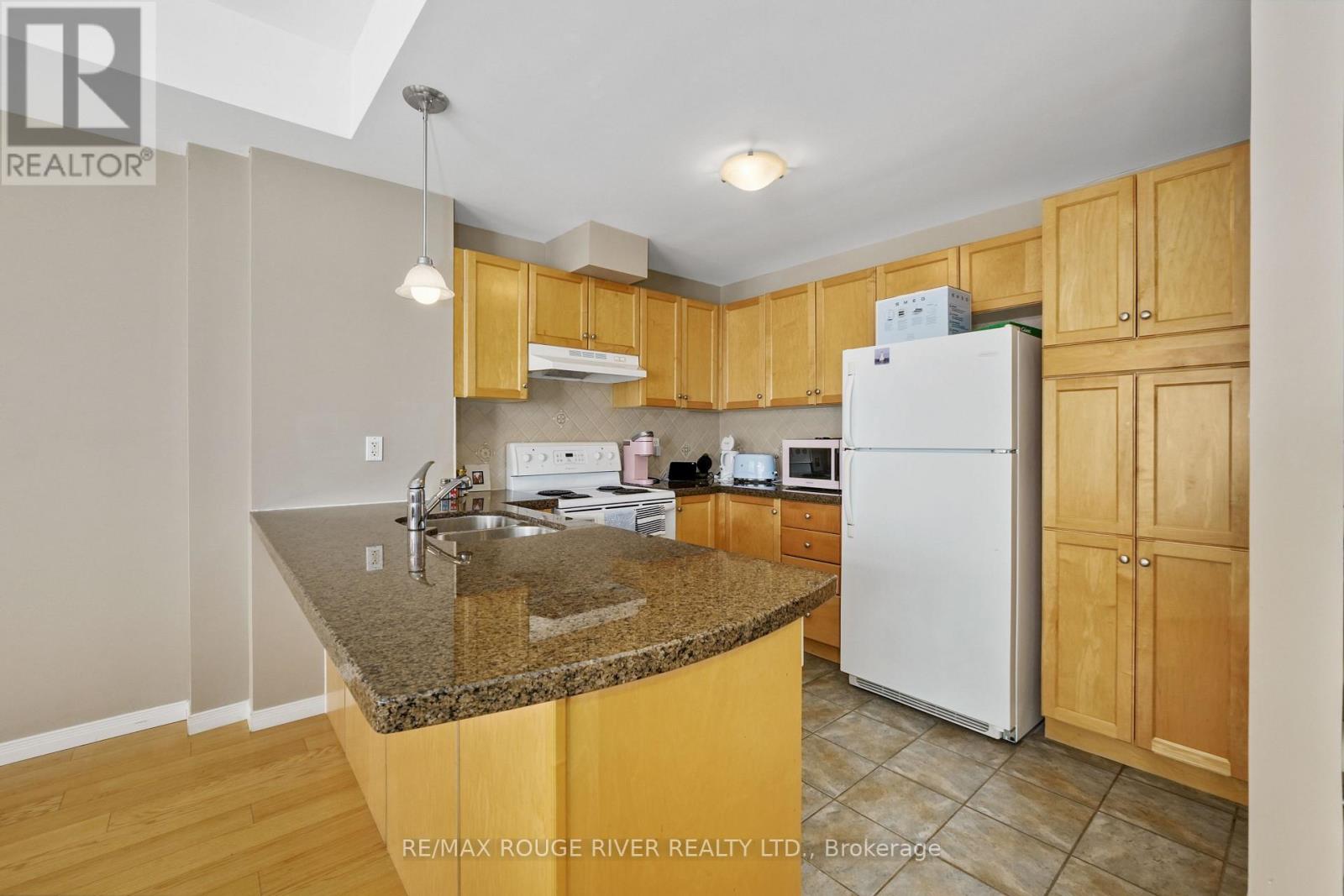 318 - 145 Third Street, Cobourg, Ontario  K9A 5X1 - Photo 10 - X12809480