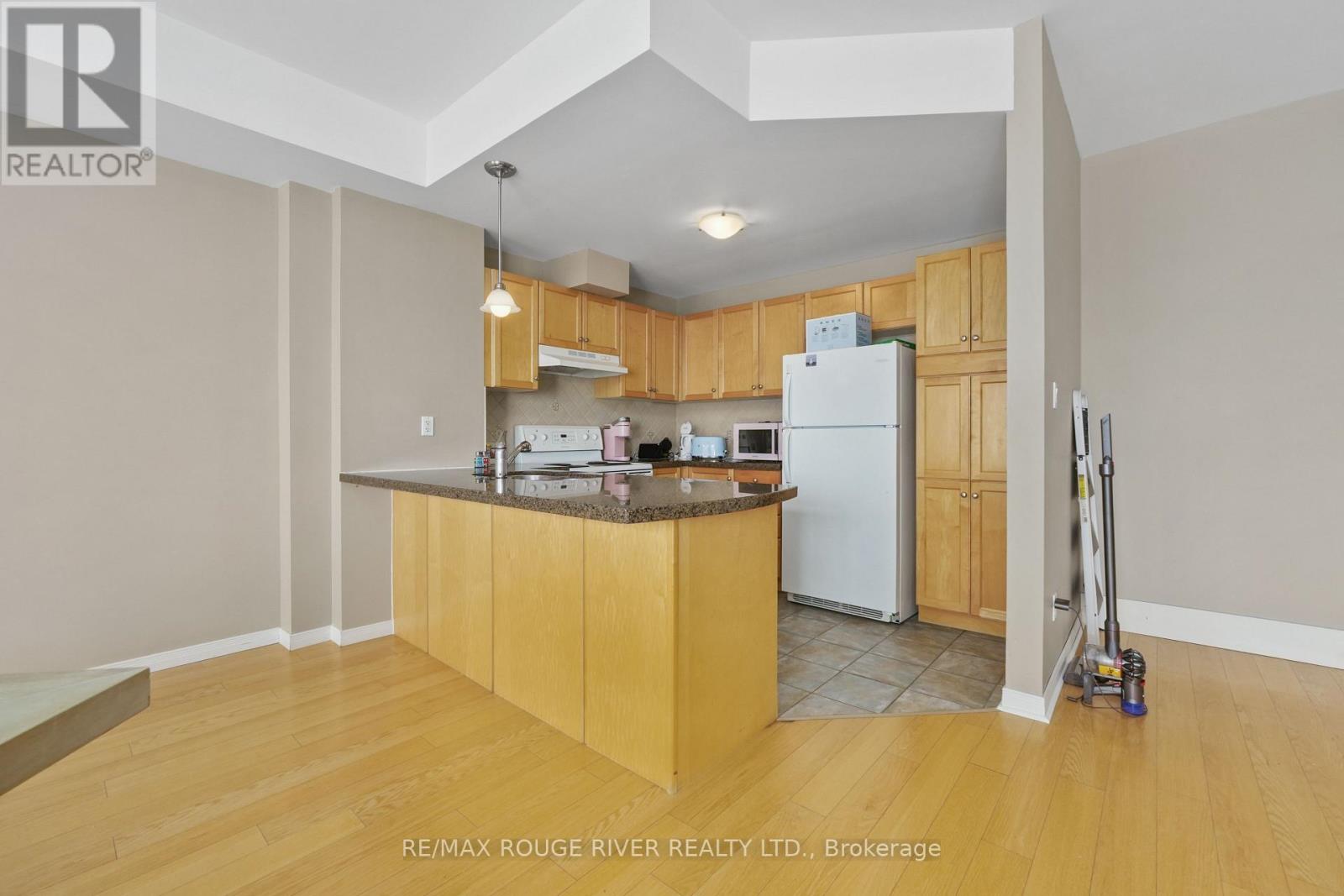 318 - 145 Third Street, Cobourg, Ontario  K9A 5X1 - Photo 18 - X12809480