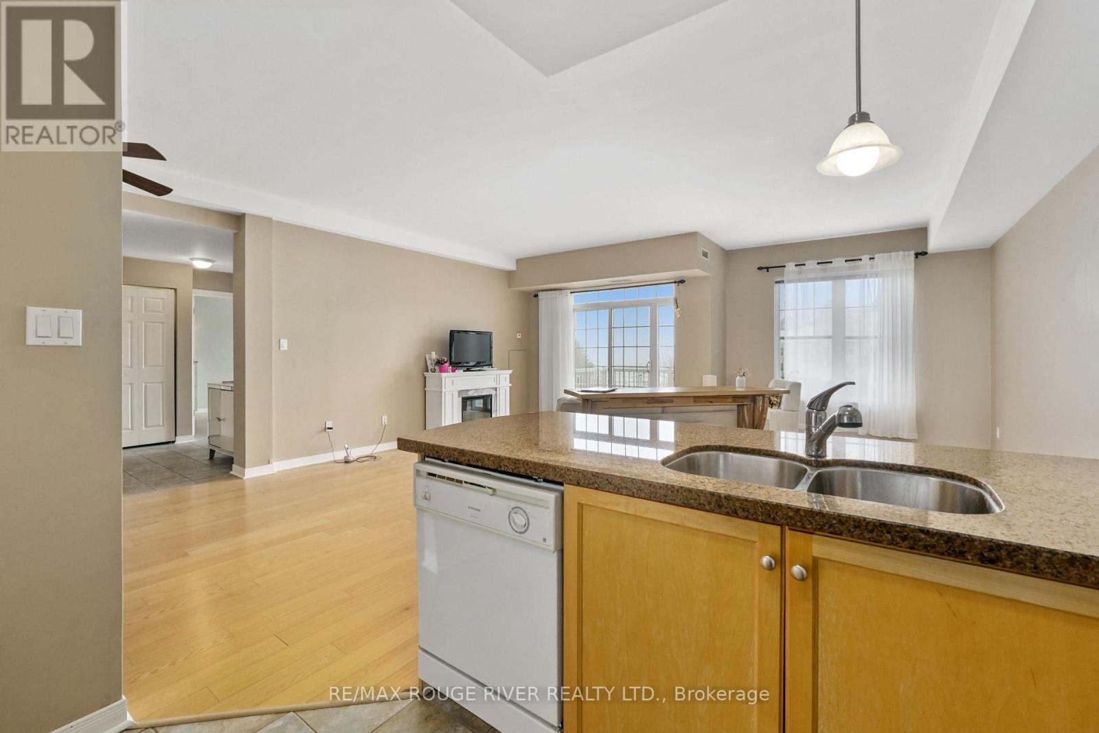 318 - 145 Third Street, Cobourg, Ontario  K9A 5X1 - Photo 6 - X12809480