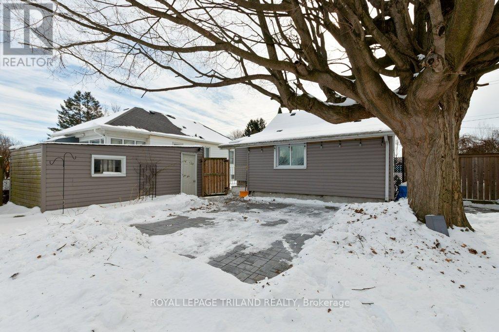 Photo 33 of 41 for 80 Edward Street