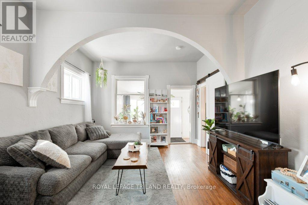 Photo 7 of 41 for 80 Edward Street