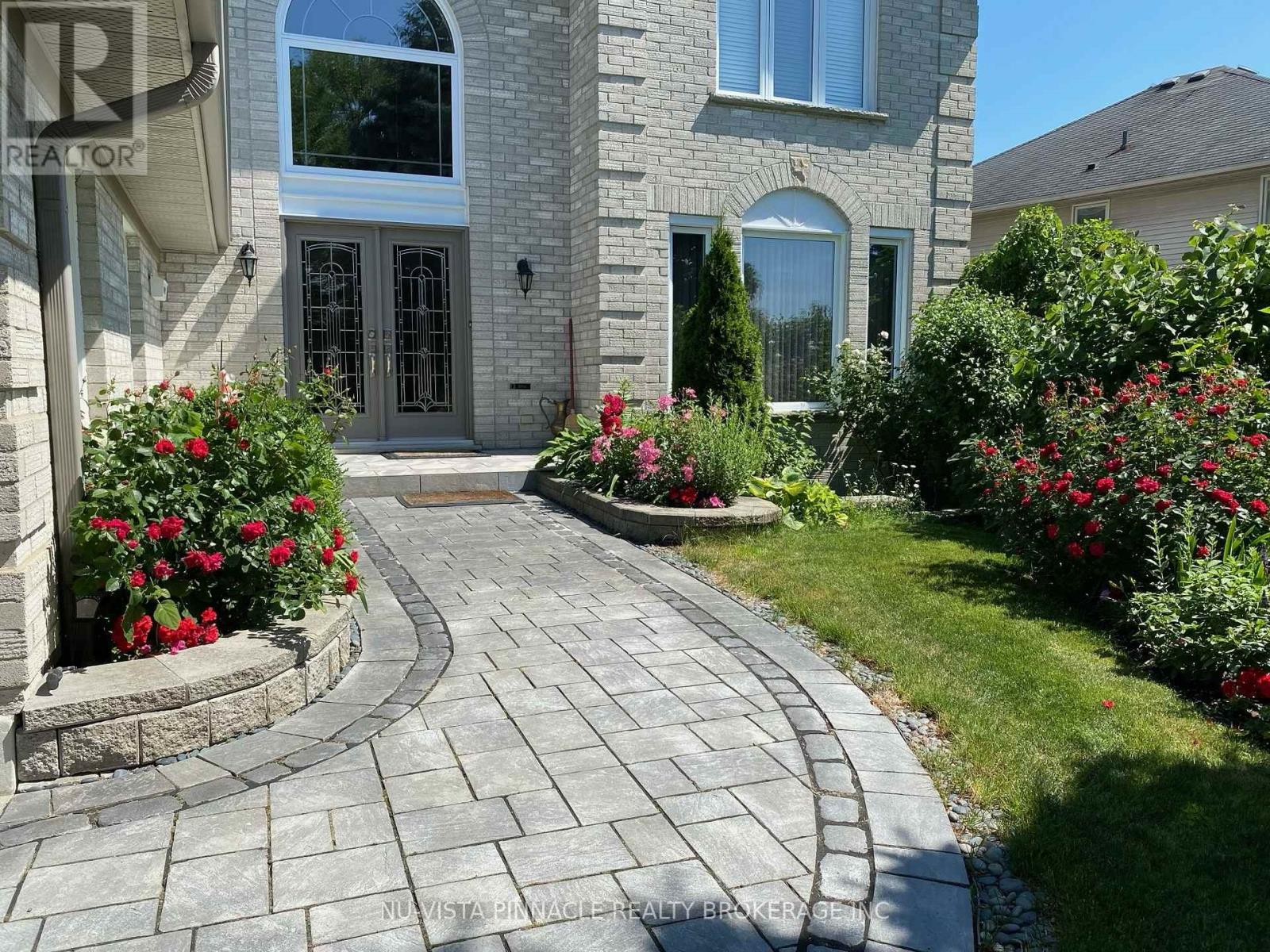 532 Rosecliffe Terrace, London South, Ontario  N6K 4H6 - Photo 2 - X12850008