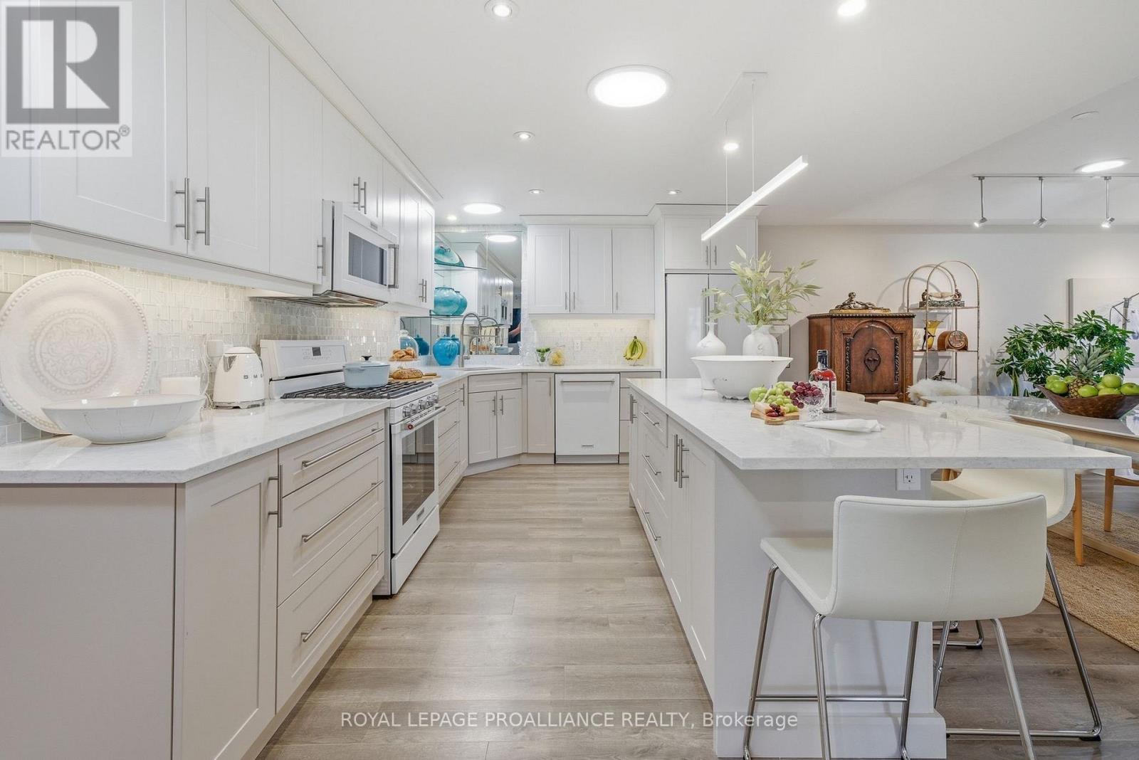 63 Conger Drive, Prince Edward County, Ontario  K0K 3L0 - Photo 15 - X12850246