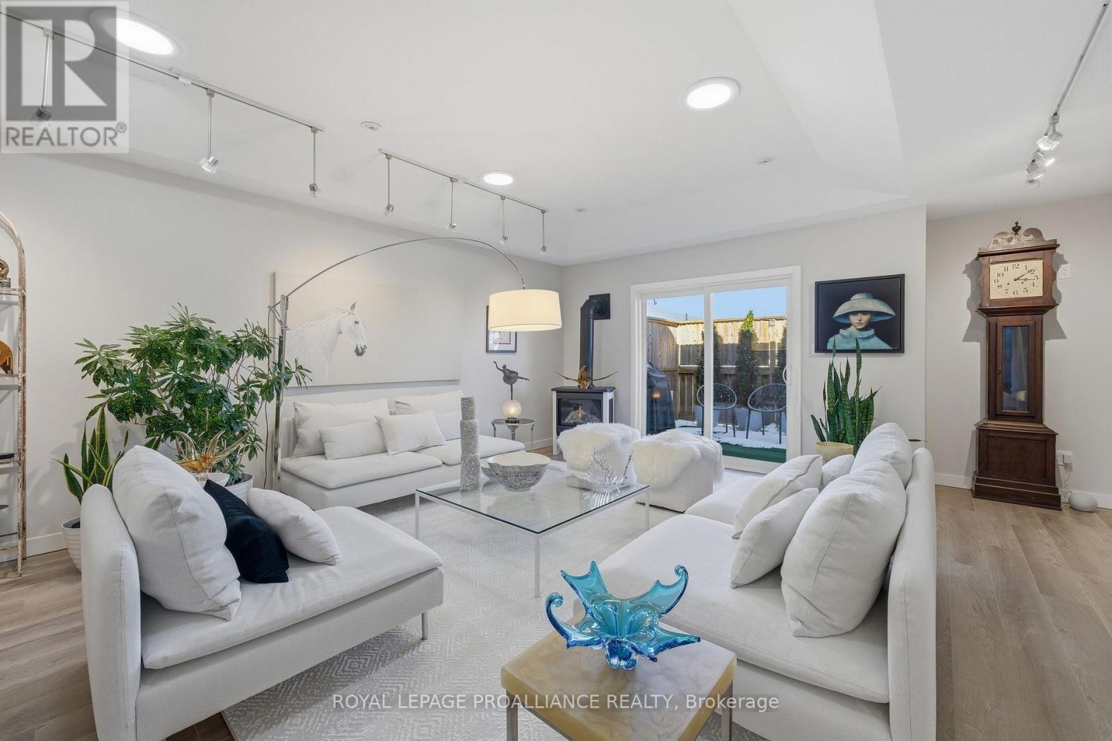 63 Conger Drive, Prince Edward County, Ontario  K0K 3L0 - Photo 22 - X12850246