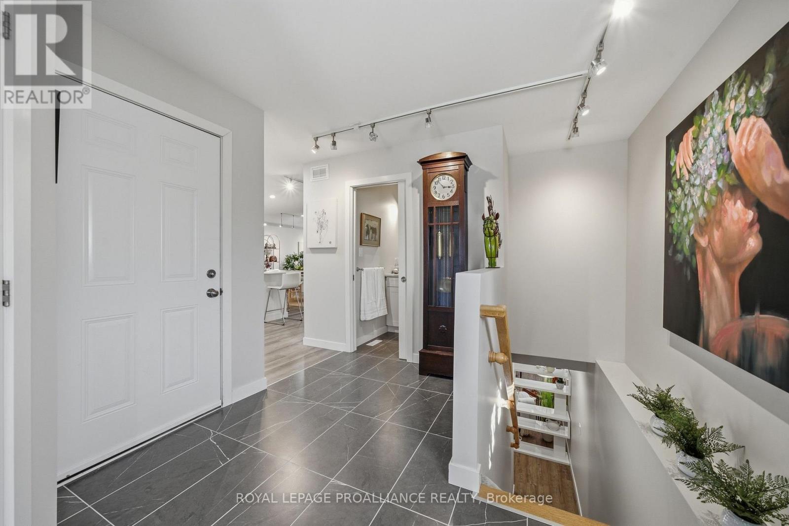 63 Conger Drive, Prince Edward County, Ontario  K0K 3L0 - Photo 6 - X12850246