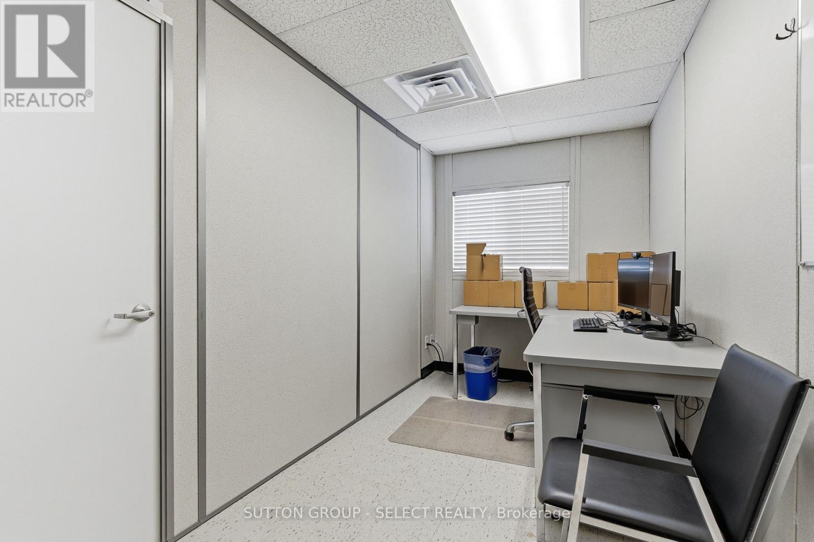 1070 Colborne Street, London East, Ontario  N6A 3Y1 - Photo 13 - X12850252