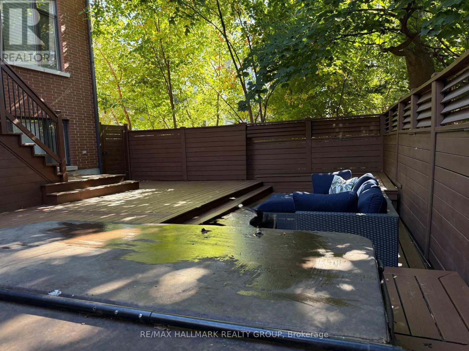 556 Edison Avenue, Ottawa, Ontario  K2A 1V4 - Photo 46 - X12850210