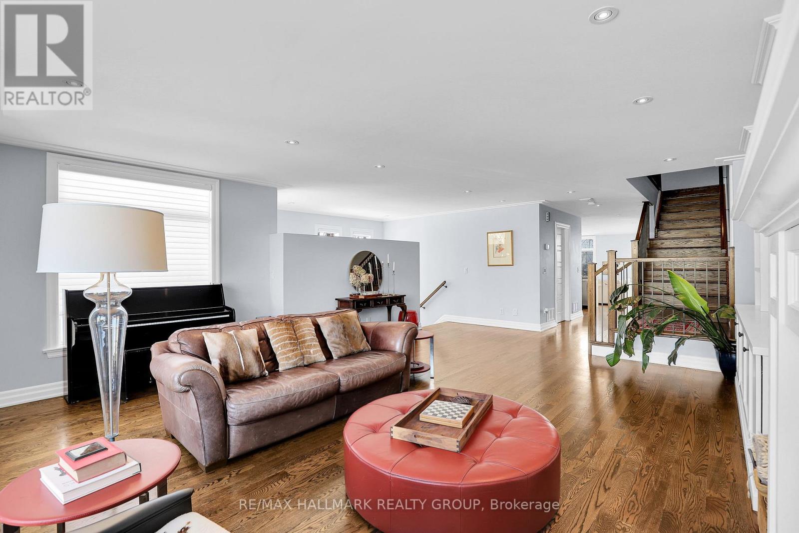 556 Edison Avenue, Ottawa, Ontario  K2A 1V4 - Photo 8 - X12850210