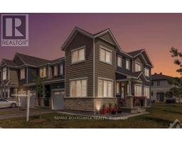 741 DERREEN AVENUE, Ottawa, Ontario
