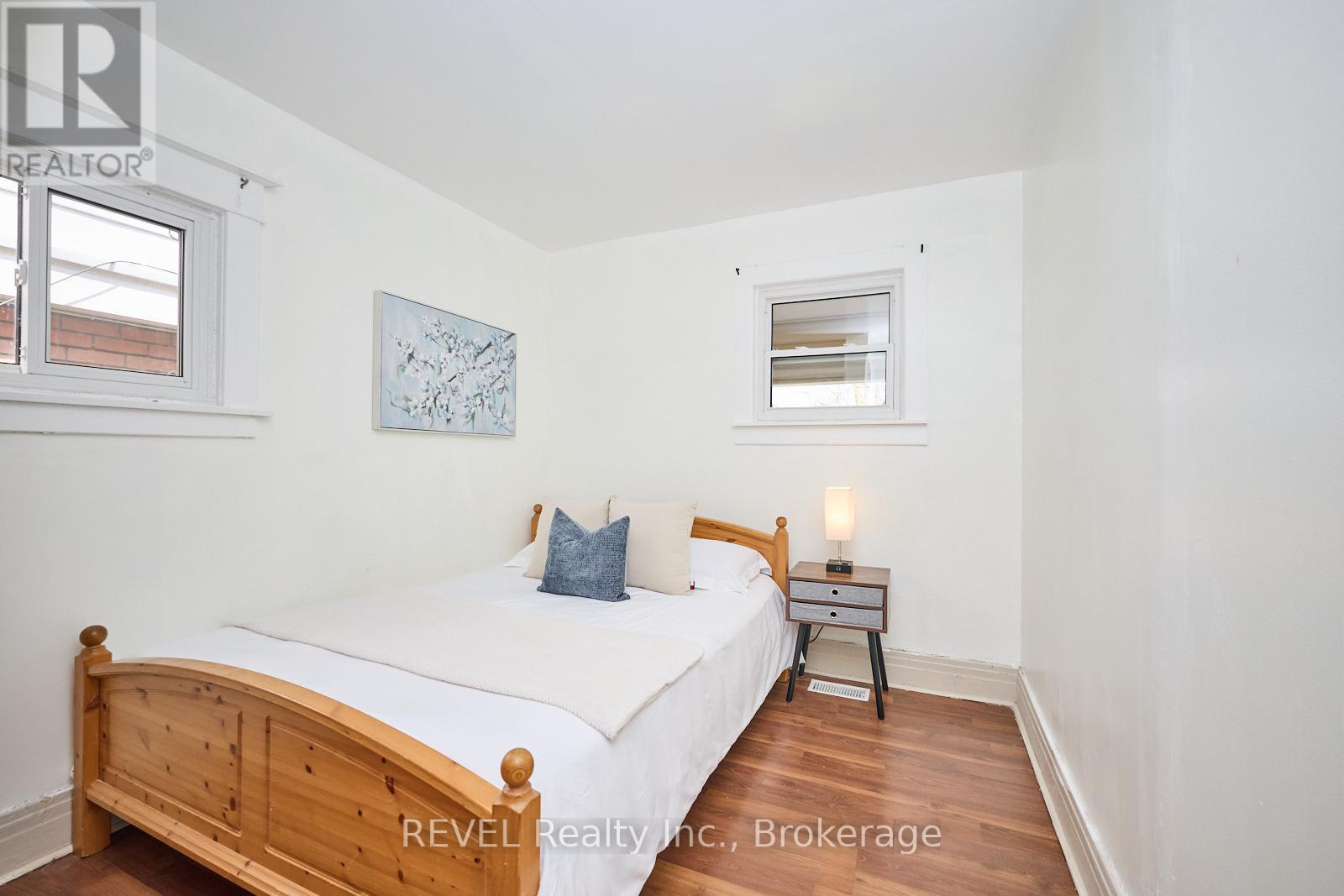 1 Berryman Avenue, St. Catharines, Ontario  L2R 3W8 - Photo 15 - X12850260