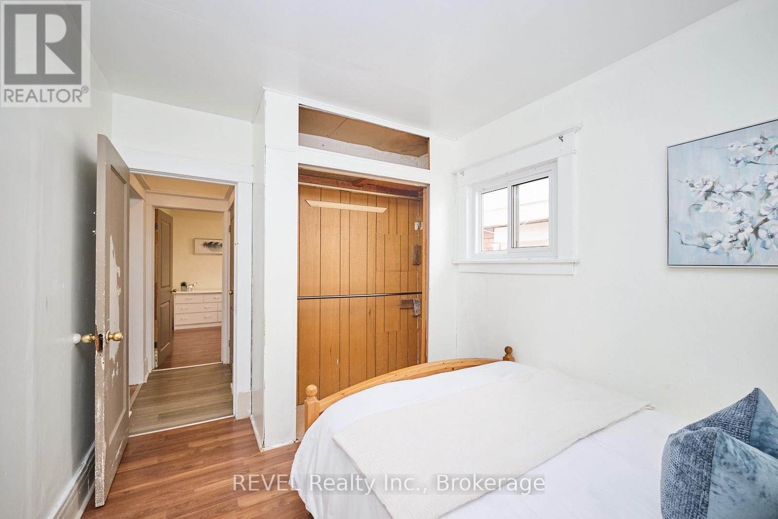 1 Berryman Avenue, St. Catharines, Ontario  L2R 3W8 - Photo 16 - X12850260