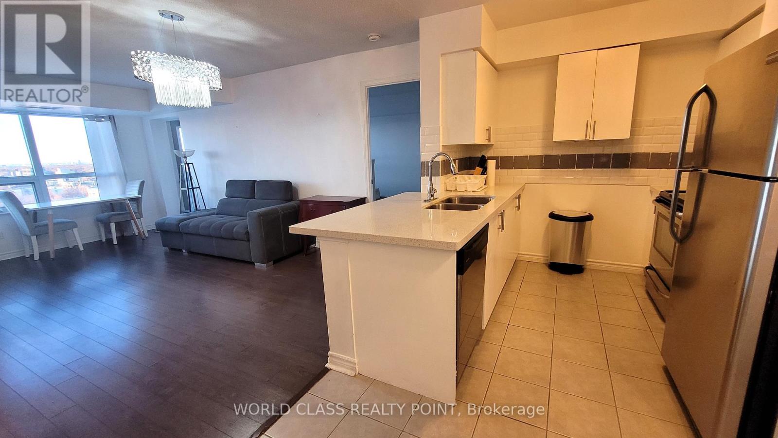 1206 - 35 Saranac Boulevard, Toronto, Ontario  M6A 2G4 - Photo 6 - C12831088