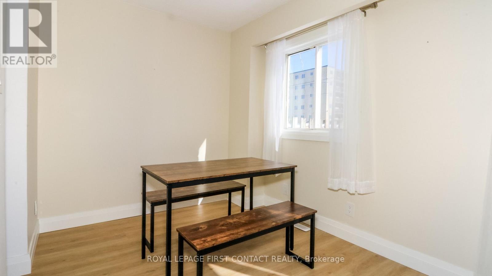 Unit #10 - 261 Rose Street, Barrie, Ontario  L4M 2V3 - Photo 9 - S12833614