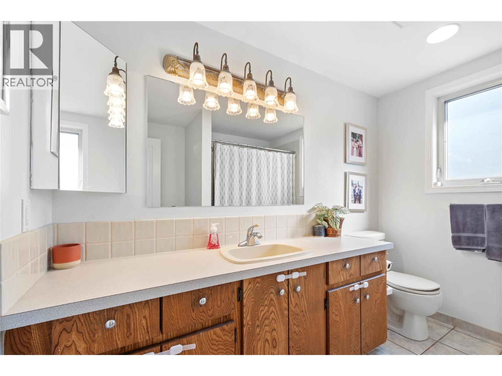 111 Roy Avenue, Penticton, British Columbia  V2A 3M8 - Photo 17 - 10378187