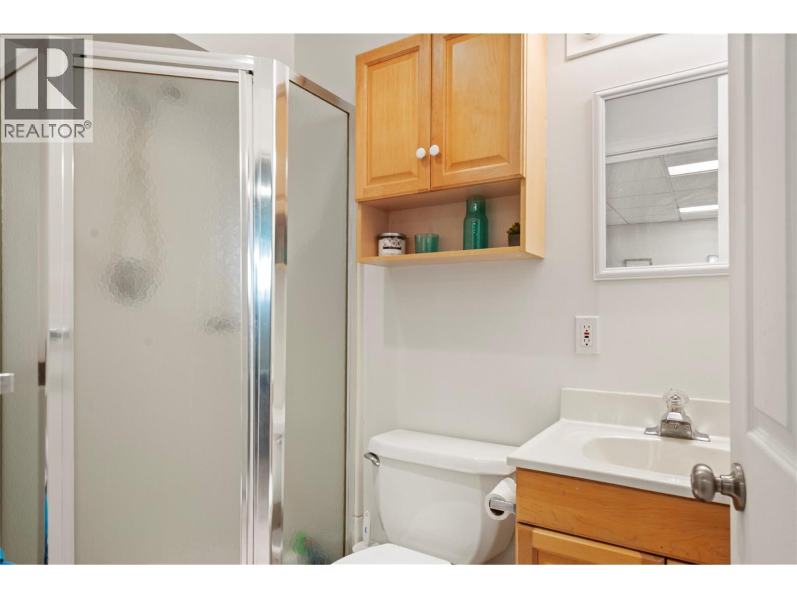 111 Roy Avenue, Penticton, British Columbia  V2A 3M8 - Photo 23 - 10378187