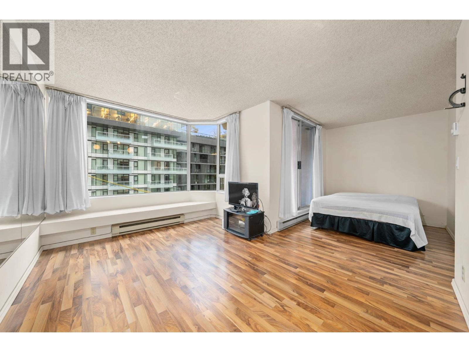 307 1330 HORNBY STREET, Vancouver, British Columbia