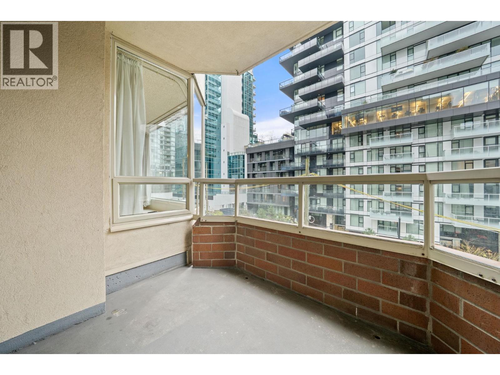 307 1330 Hornby Street, Vancouver, British Columbia  V6Z 1W5 - Photo 11 - R3096506