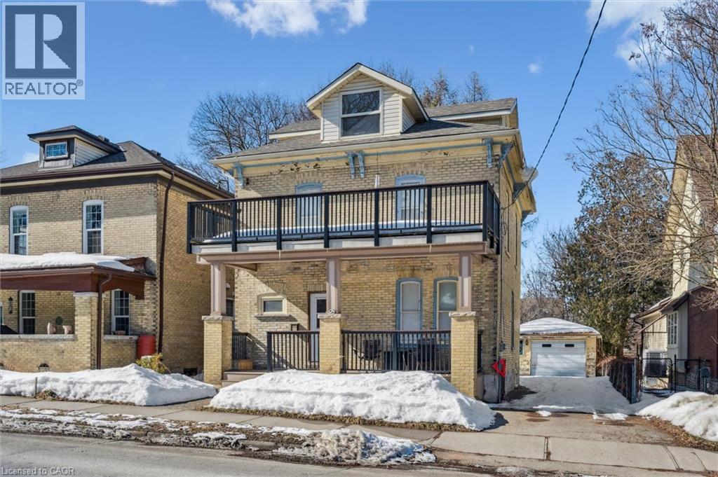 98 William Street W, Waterloo, Ontario  N2L 1J7 - Photo 2 - 40809842