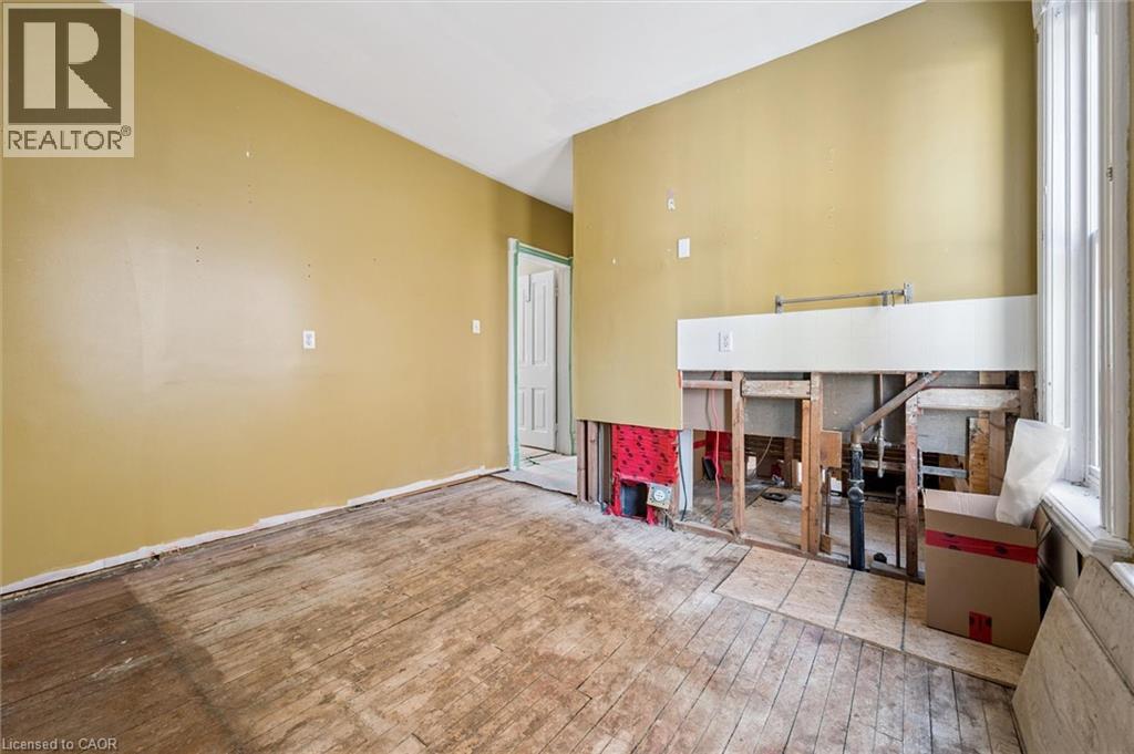 98 William Street W, Waterloo, Ontario  N2L 1J7 - Photo 22 - 40809842