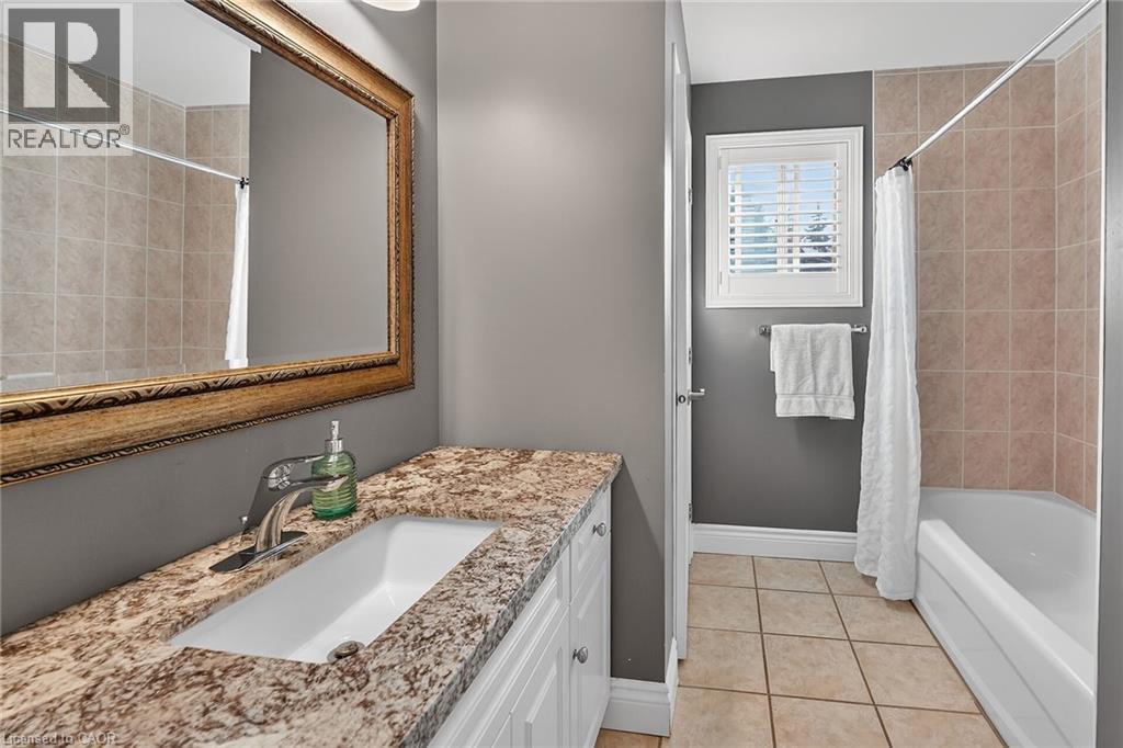 23 Tamarack Court, Grimsby, Ontario  L3M 5M2 - Photo 36 - 40809562