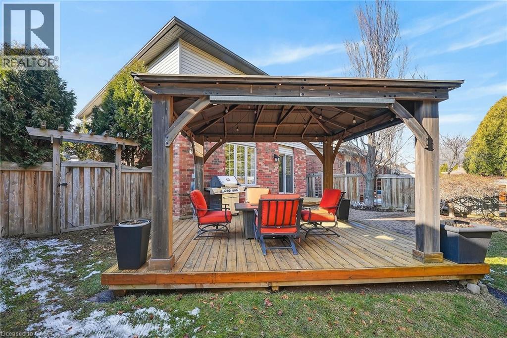 23 Tamarack Court, Grimsby, Ontario  L3M 5M2 - Photo 47 - 40809562