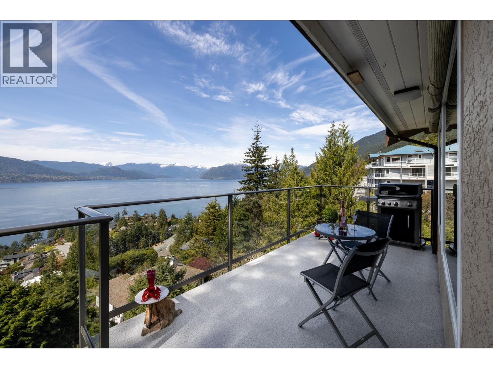 250 Kelvin Grove Way, Lions Bay, British Columbia  V0N 2E0 - Photo 12 - R3096520