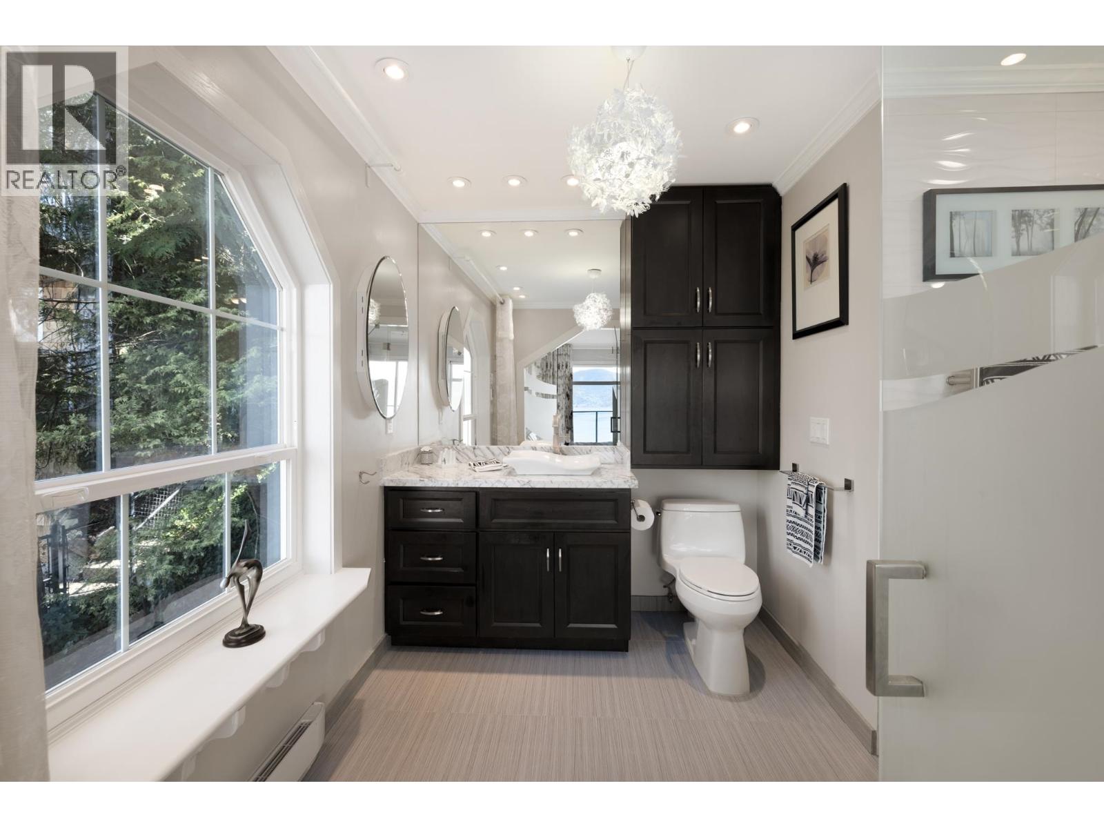 250 Kelvin Grove Way, Lions Bay, British Columbia  V0N 2E0 - Photo 20 - R3096520