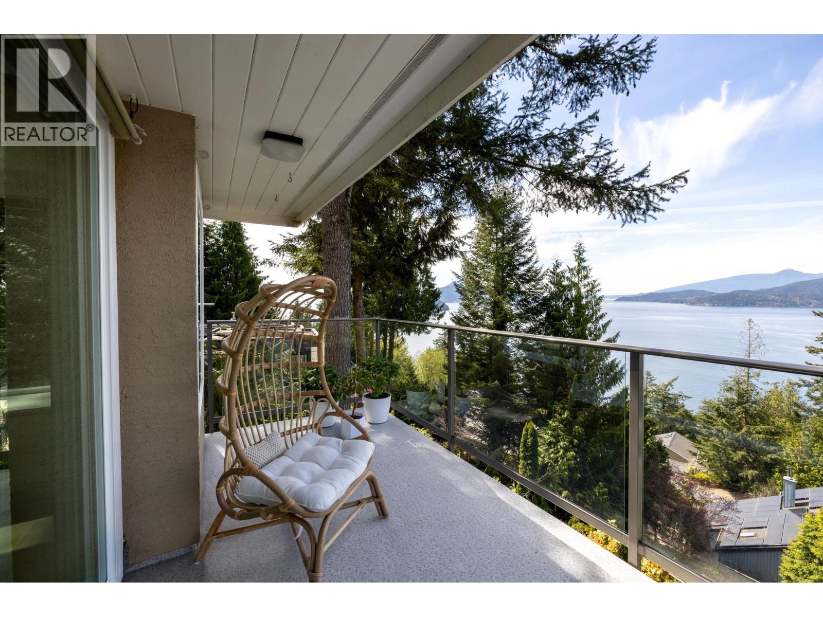 250 Kelvin Grove Way, Lions Bay, British Columbia  V0N 2E0 - Photo 29 - R3096520