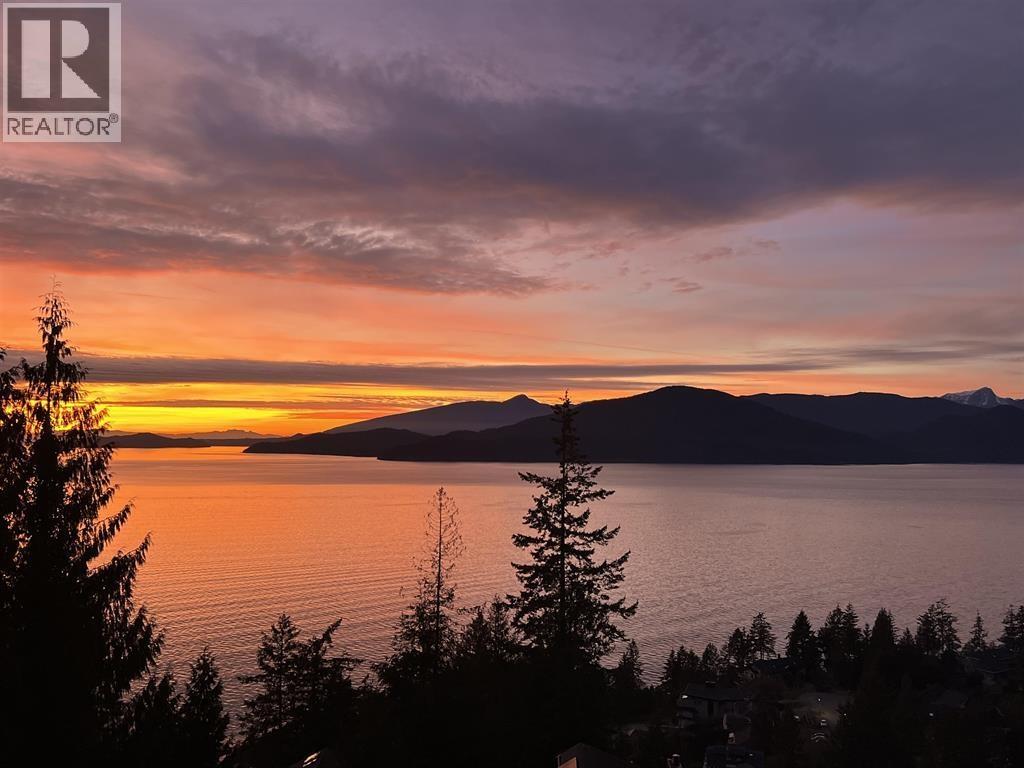 250 Kelvin Grove Way, Lions Bay, British Columbia  V0N 2E0 - Photo 34 - R3096520