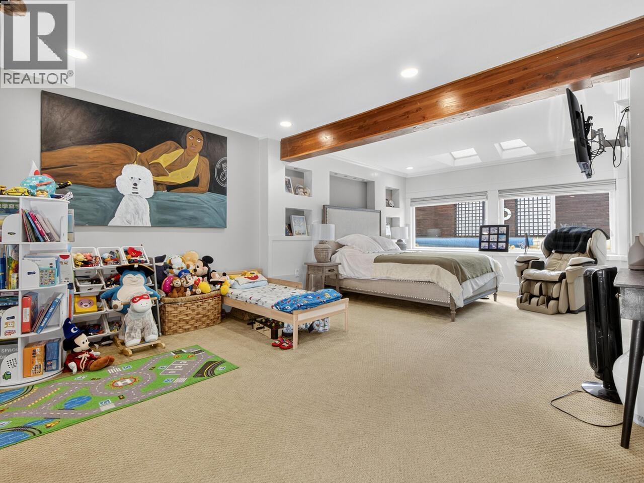 1052 Corona Crescent, Coquitlam, British Columbia  V3J 7J3 - Photo 15 - R3085816