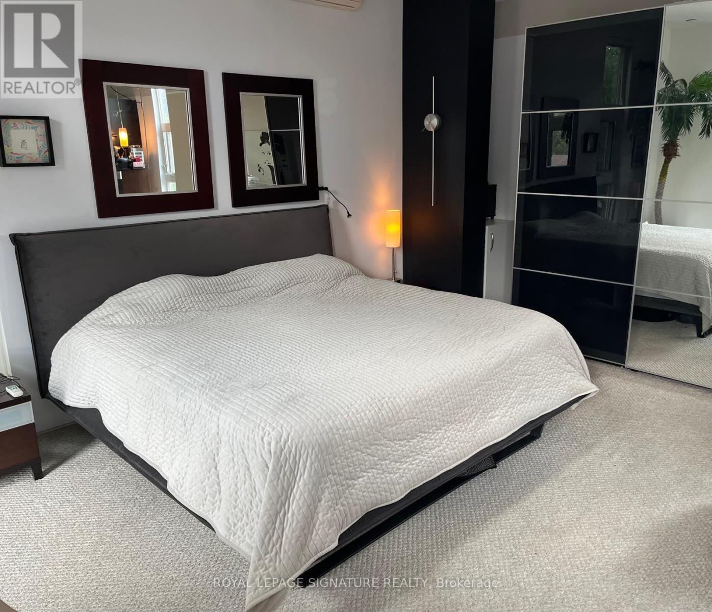 90 Berkinshaw Crescent, Toronto, Ontario  M3B 2T2 - Photo 25 - C12850296