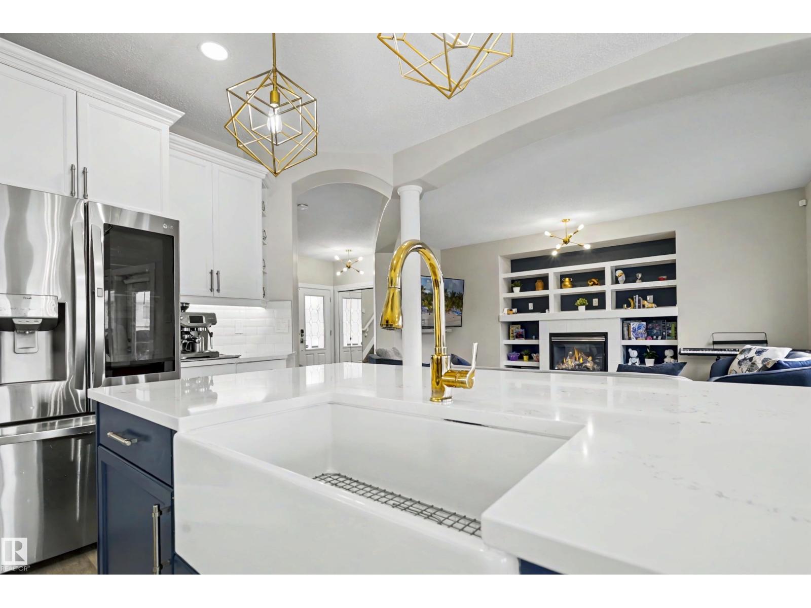 5911 7 Av Sw, Edmonton, Alberta  T6X 0G5 - Photo 13 - E4475932