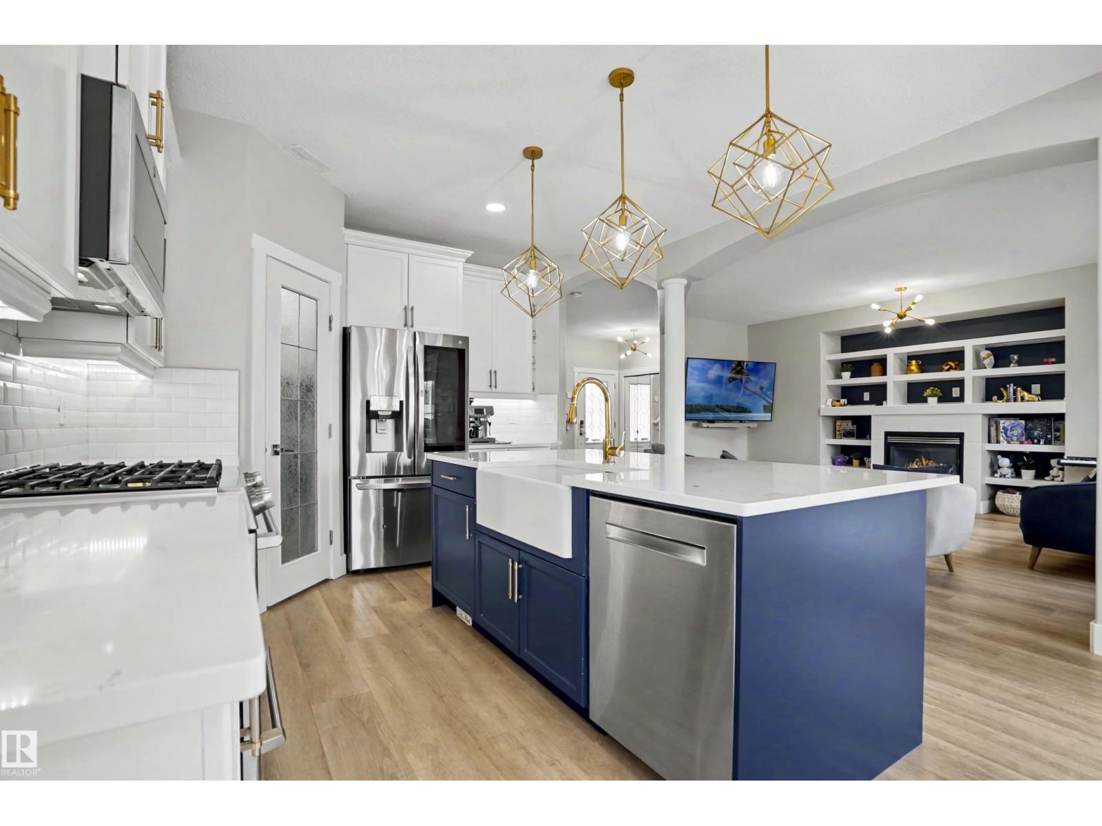 5911 7 Av Sw, Edmonton, Alberta  T6X 0G5 - Photo 6 - E4475932